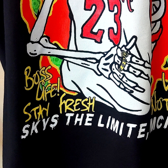 Awesome Cool Graphic Tee - Picture 4 of 9